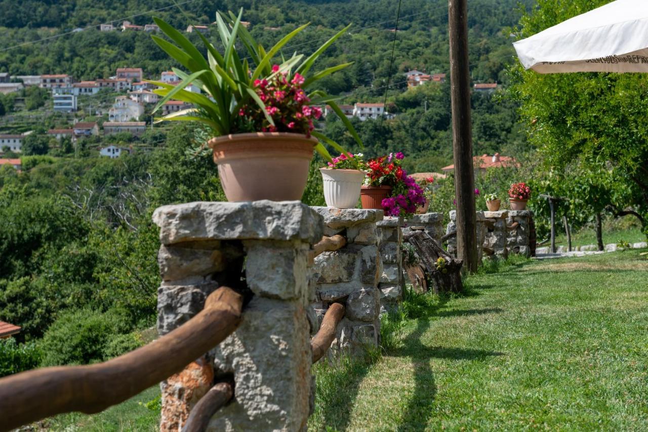 Sea View Apartment With Garden Near Opatija Veprinac Exterior photo