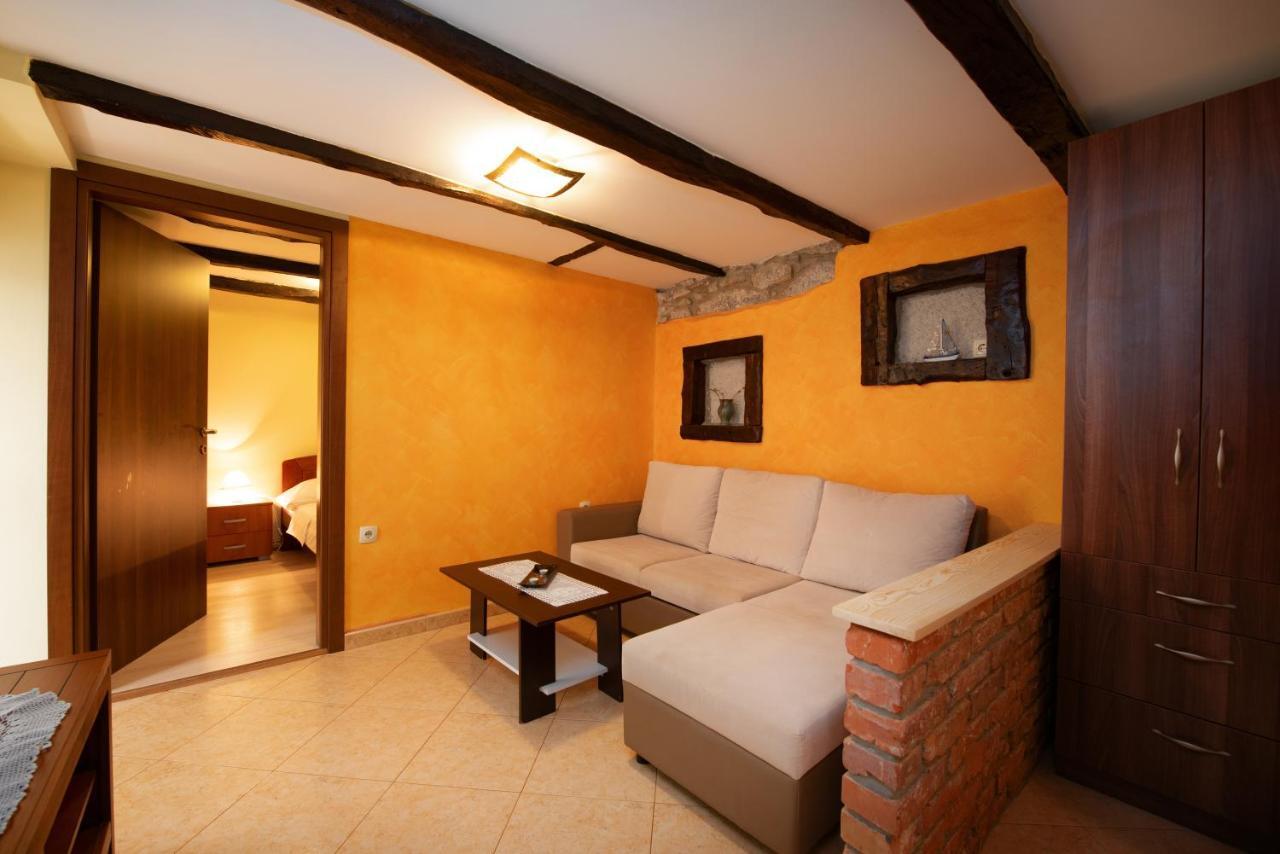 Sea View Apartment With Garden Near Opatija Veprinac Exterior photo